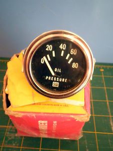 Vintage New Stewart Warner Oil Pressure Gauge