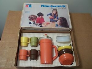 TupperKids - Tupperware for KIDS - Mini Serve It LUNCHEON SET Pink Purple  Teal