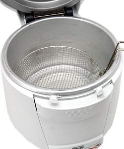 Oster CKSTDFZM53 O 3.0L Cool Touch Deep Fryer 