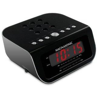  GPX C200B AM/FM Clock Radio with Alarm and Red LED Display 